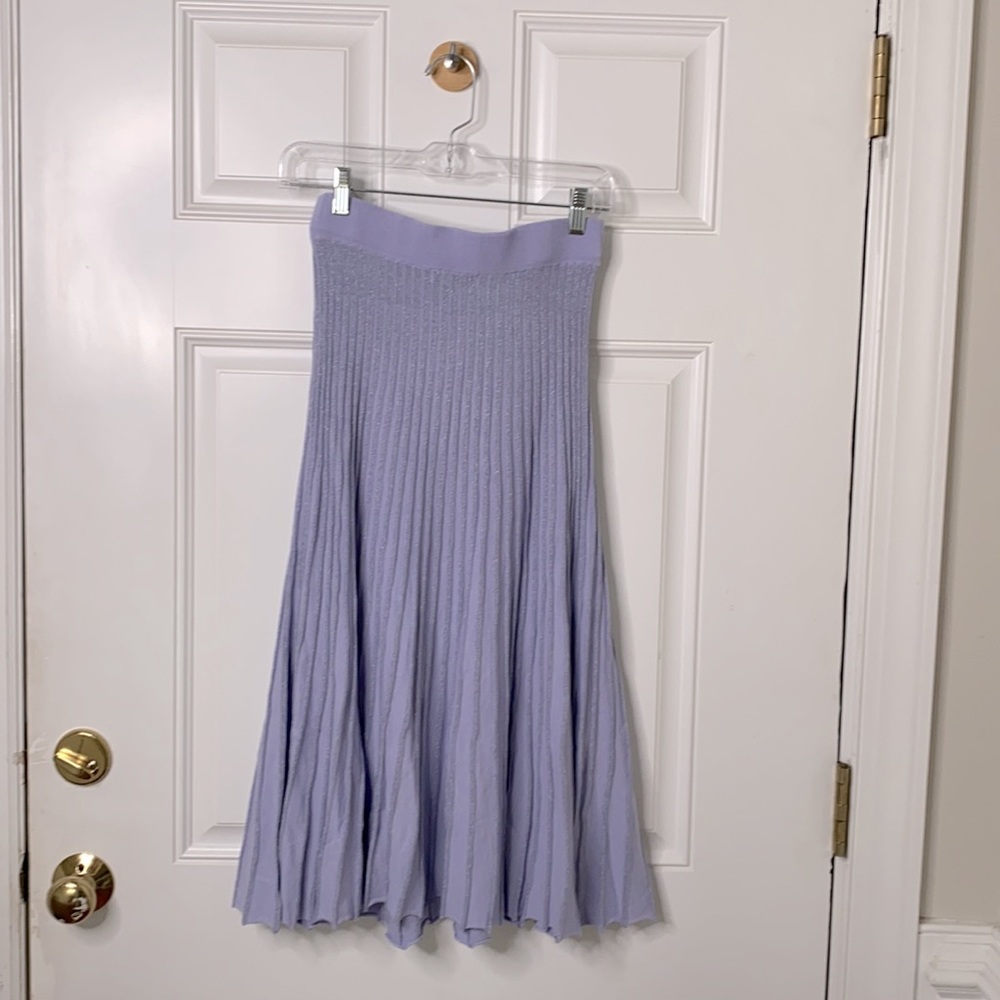 525 Pleat  Midi Skirt in Ice Blue Lavender NWT S - Picture 6 of 6